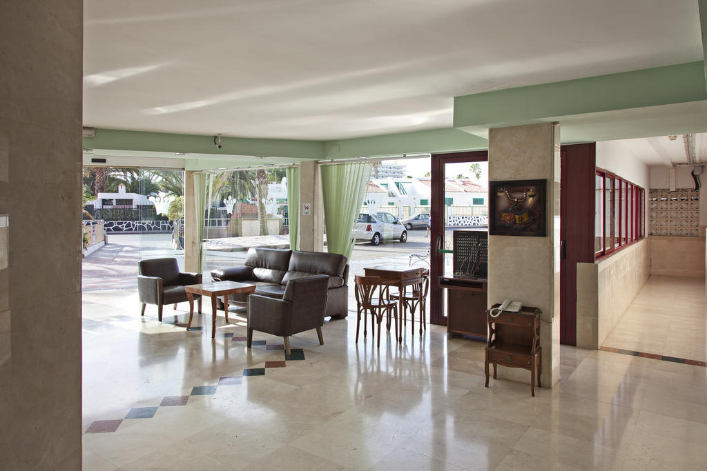 Corona Blanca Playa del Ingles  Exterior photo
